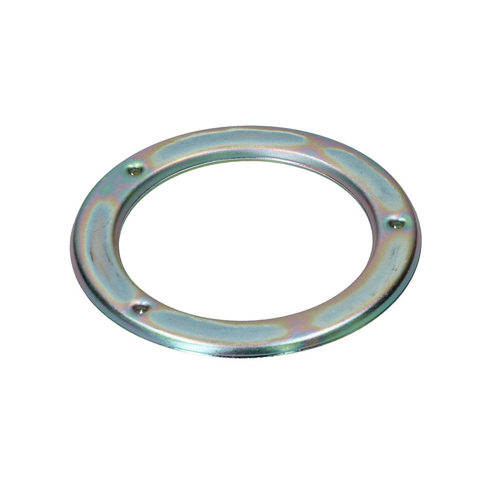 Anillo detrás de la boca de llenado de combustible
