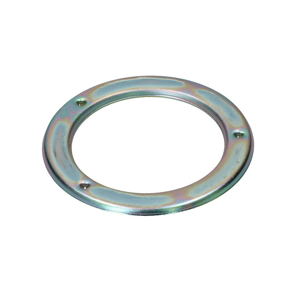 Anillo detrás de la boca de llenado de combustible